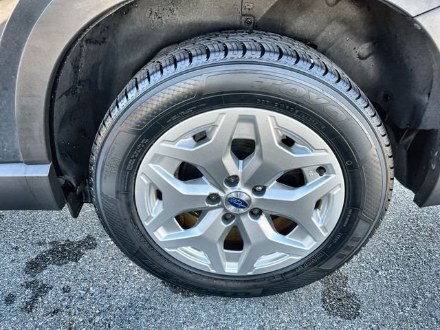 Used 2019 Gray Subaru Base image 20