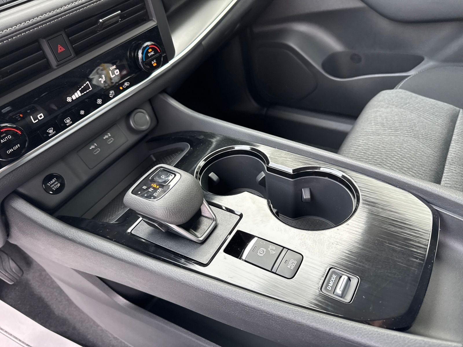 New 2026 Nissan Rogue SV 4D Sport Utility