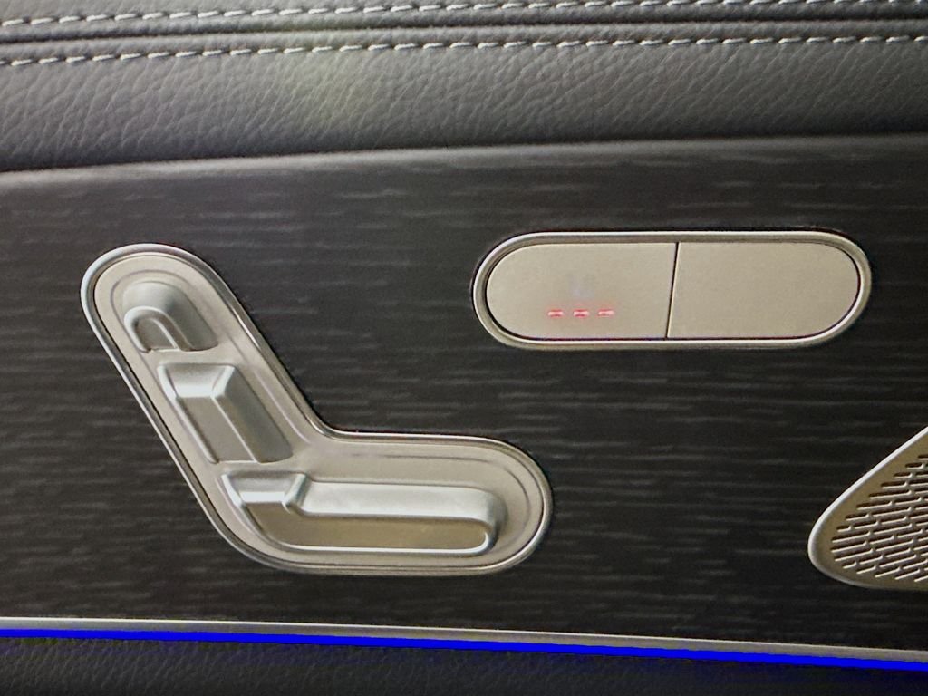 New 2026 Black Mercedes-Benz GLS 450 image 27