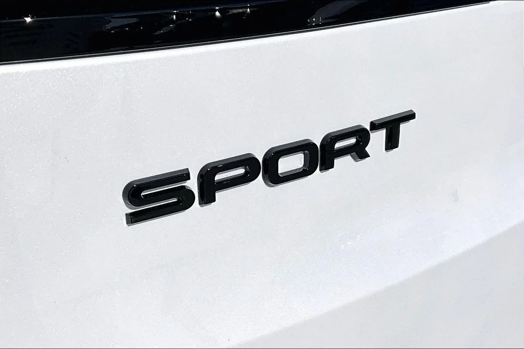 New 2026 Beige Land Rover Dynamic SE image 9
