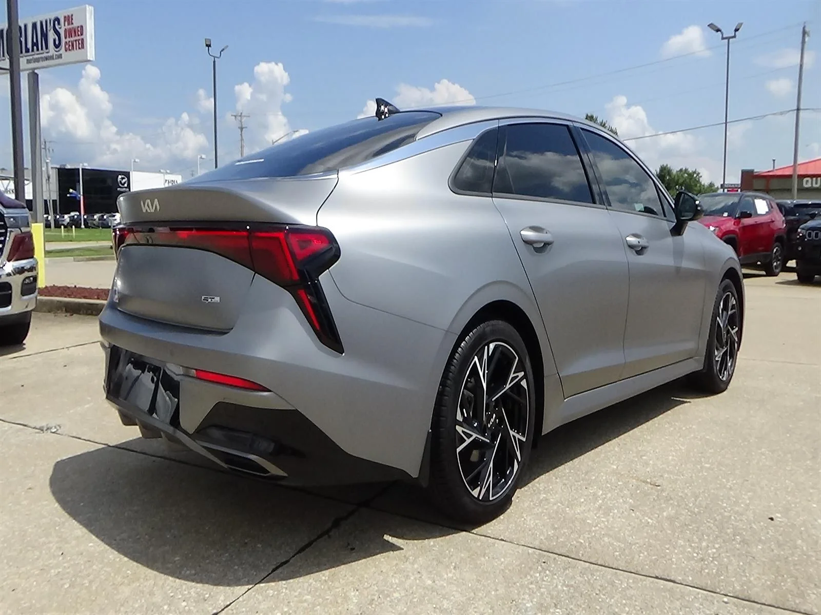 Used 2025 Steel Matte Gray (klm) Kia GT-Line image 6