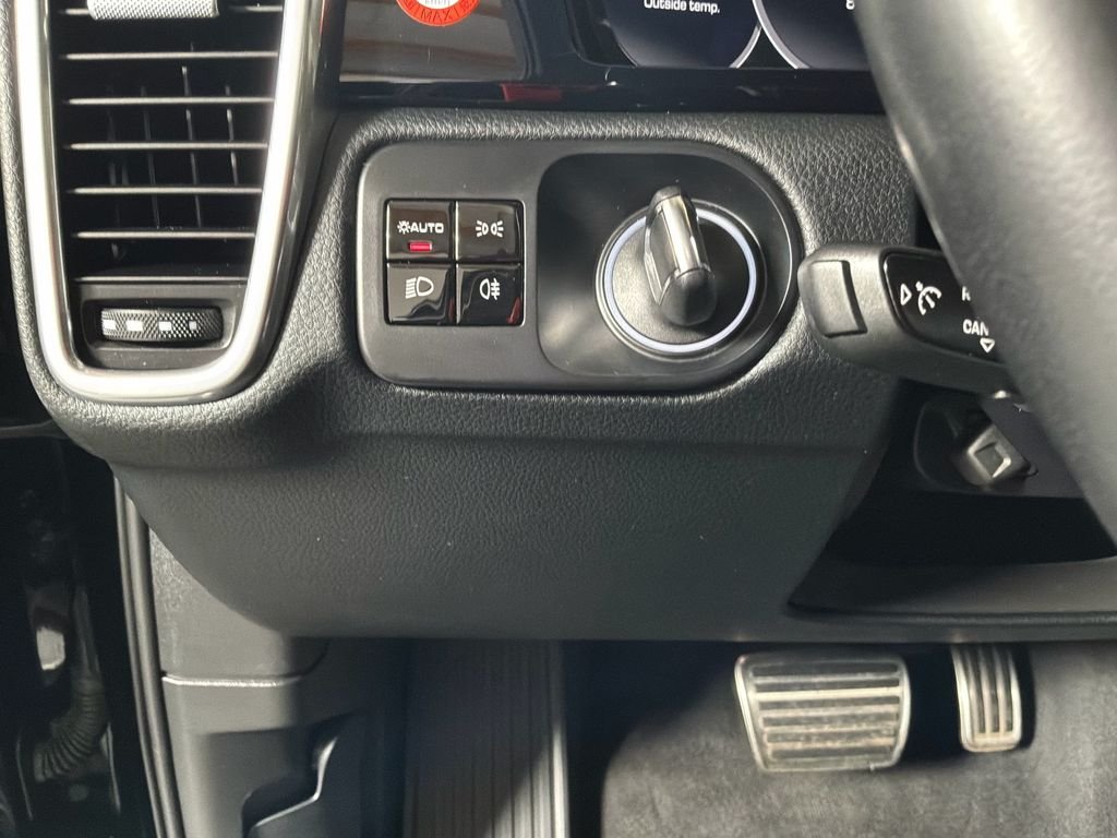Used 2019 Black Porsche S image 24