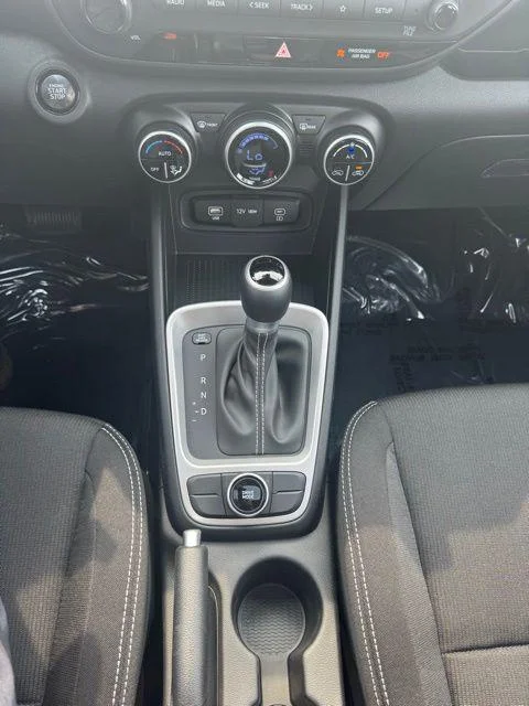 2025 Hyundai Venue SEL - Photo 56