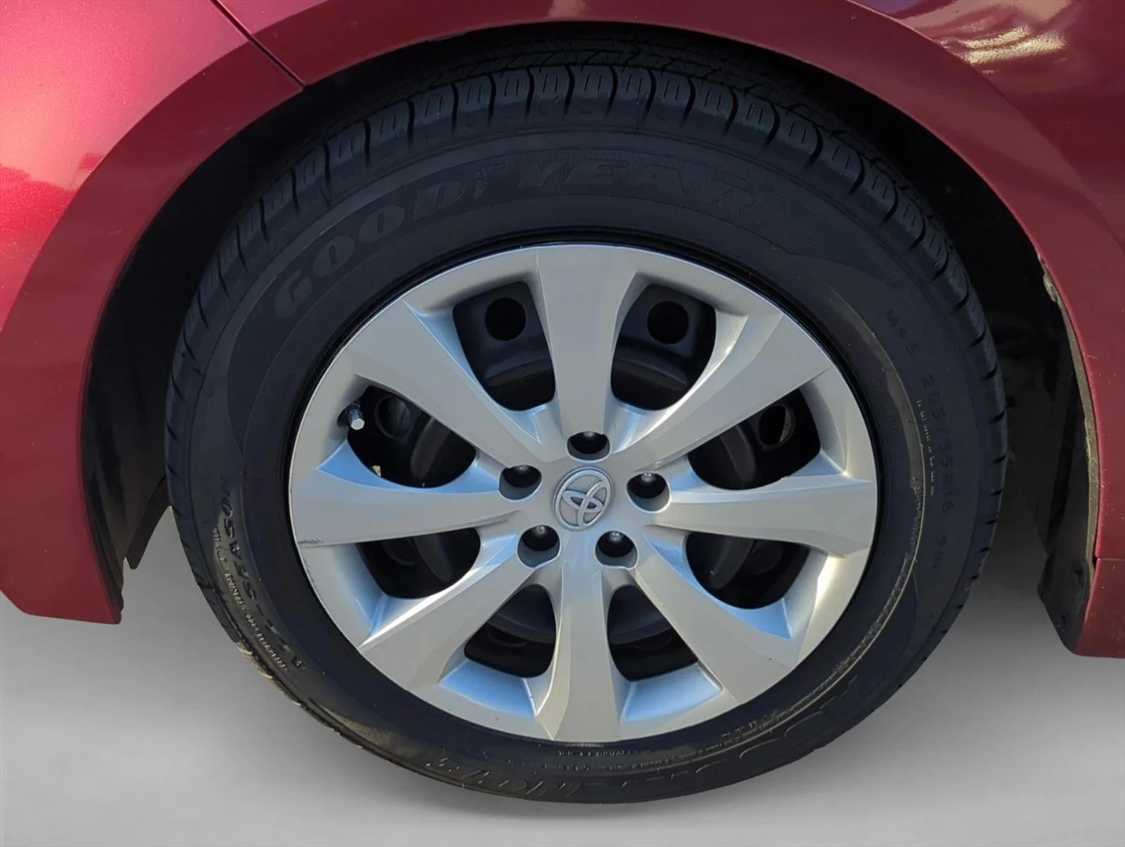 Used 2022 Ruby Flare Pearl Toyota LE image 6