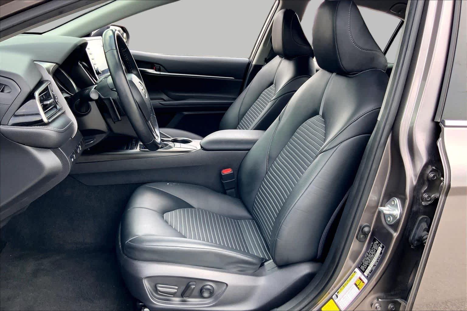 Used 2022 Predawn Gray Mica Toyota SE image 8