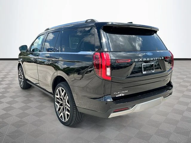 New 2026 Black Ford Platinum image 4