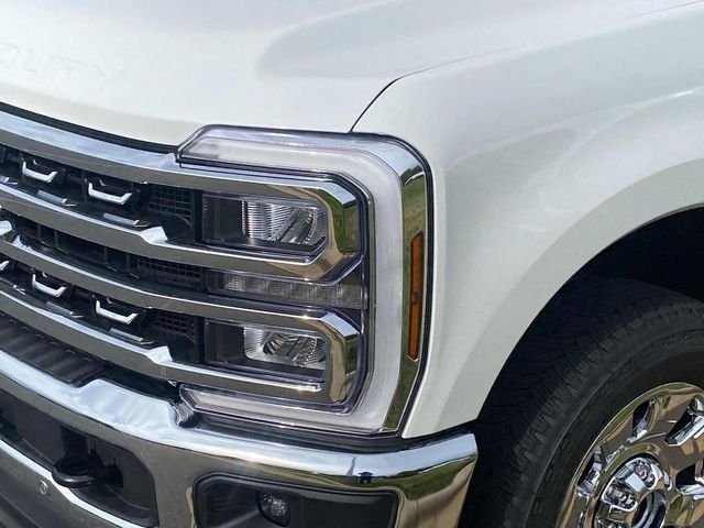 New 2026 White Ford Lariat image 4