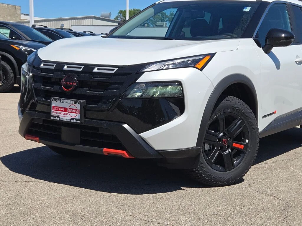 2026 Nissan Rogue Rock Creek - Photo 2