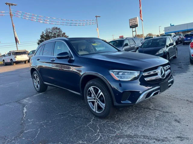 Used 2021 Blue Mercedes-Benz GLC 300 image 1