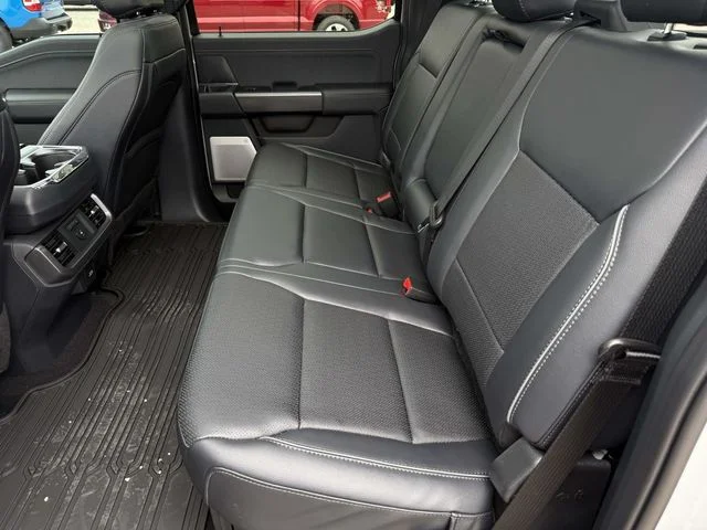 New 2026 Avalanche Ford Lariat® image 32