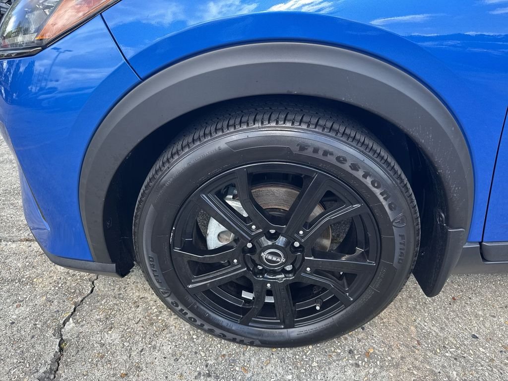 Used 2024 Blue Nissan SR image 18