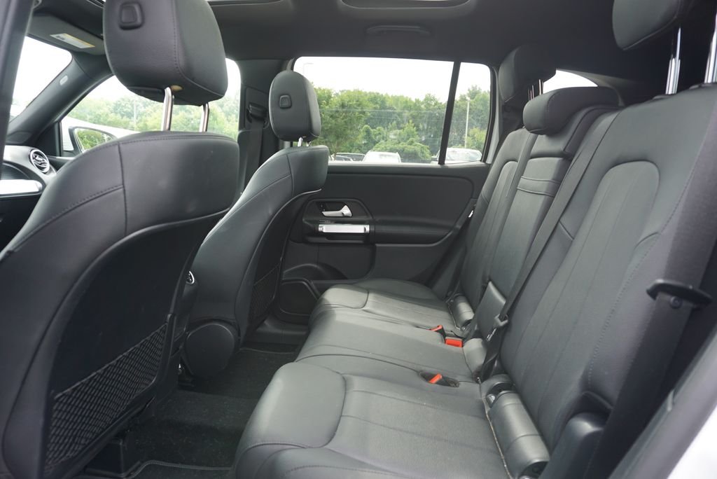 Certified Used 2023 Polar White Mercedes-Benz GLB 250 image 13