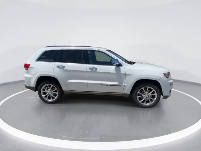 Used 2020 White Jeep Summit image 8