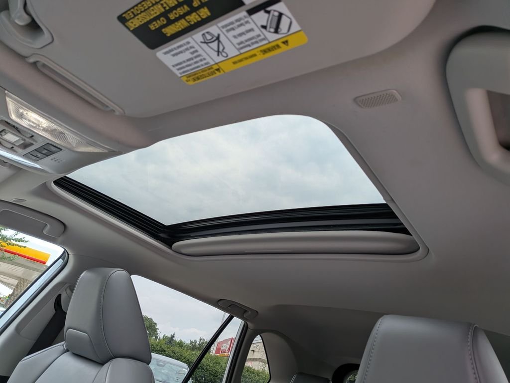 Used 2023 Beige Toyota XLE Premium image 11