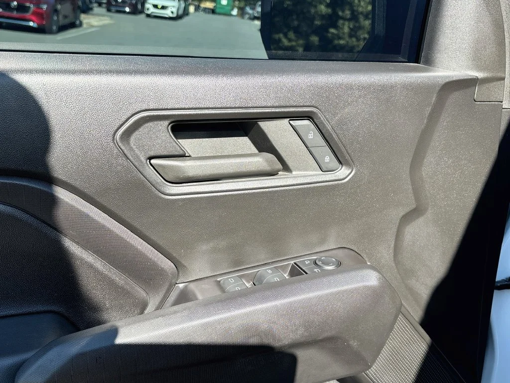 Used 2024 Summit White Chevrolet Trail Boss image 18