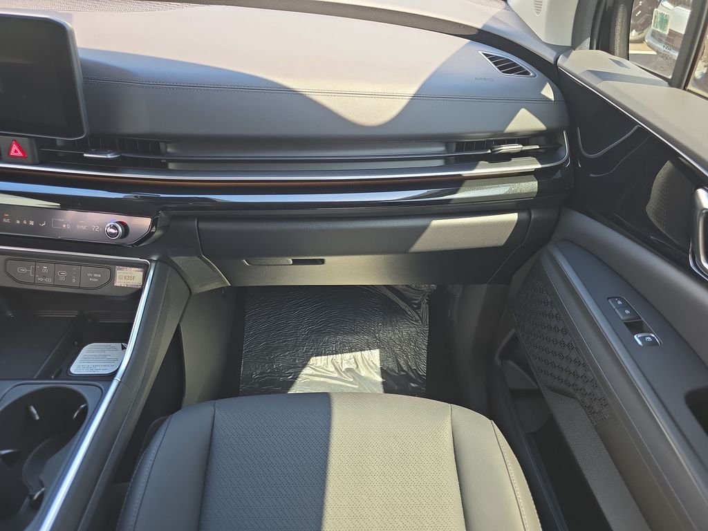 New 2026 Aurora Black Pearl Kia SX Prestige image 17