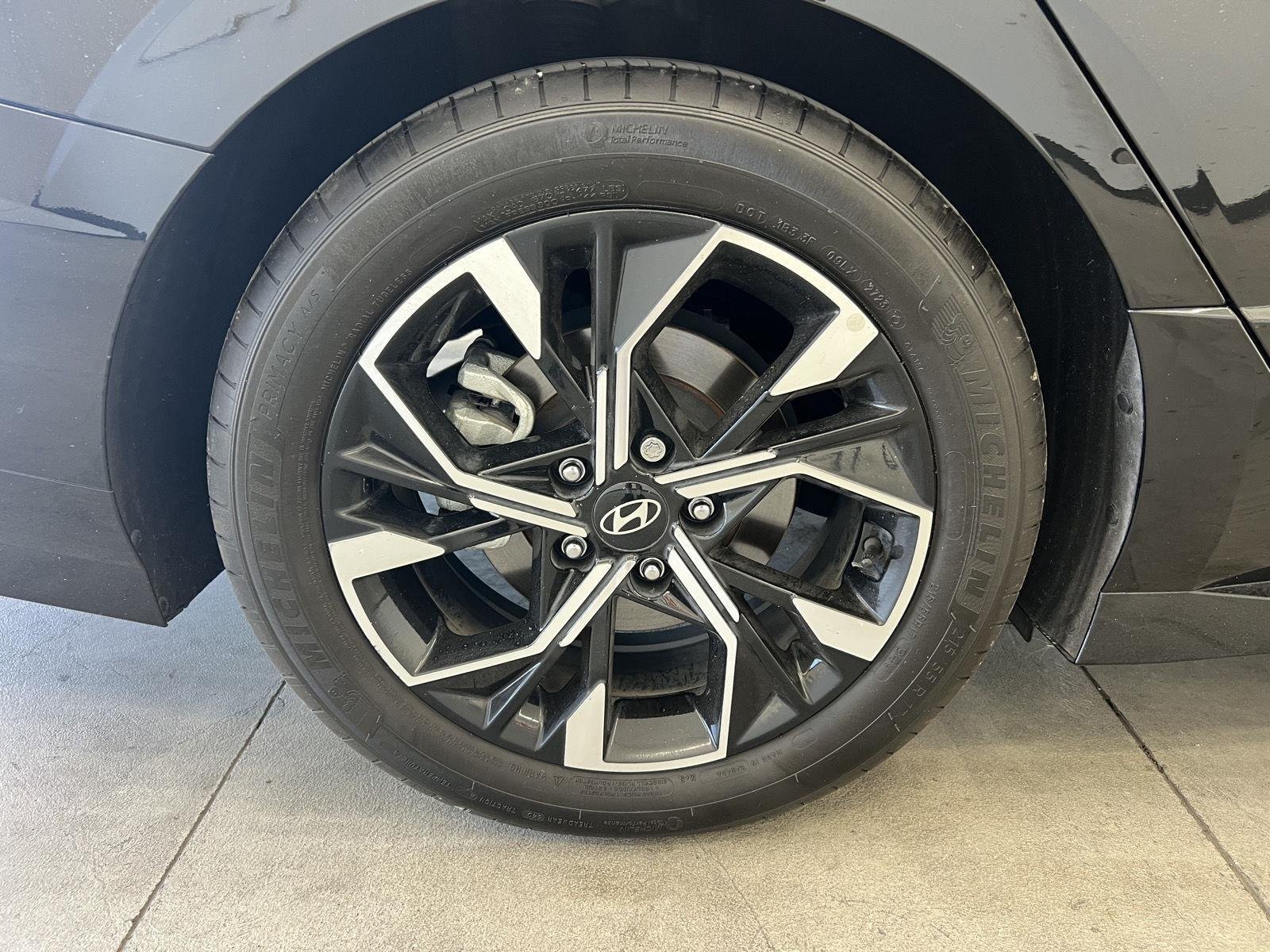 2024 Hyundai Sonata SEL - Photo 9