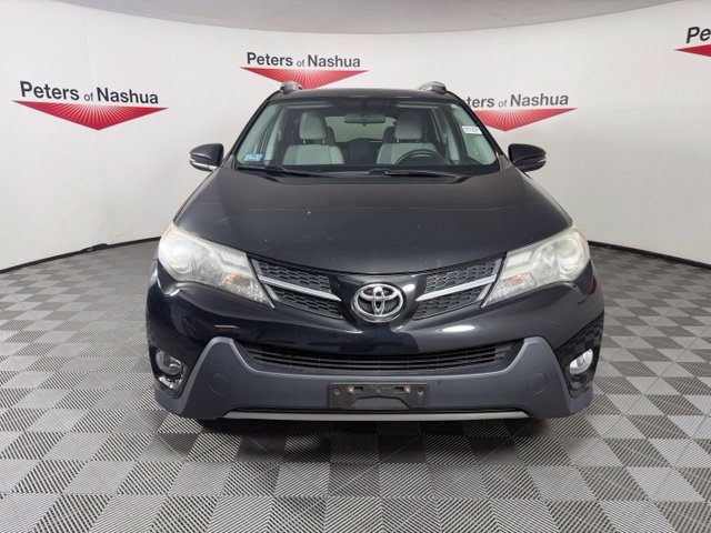 Used 2014 Black Toyota XLE image 2