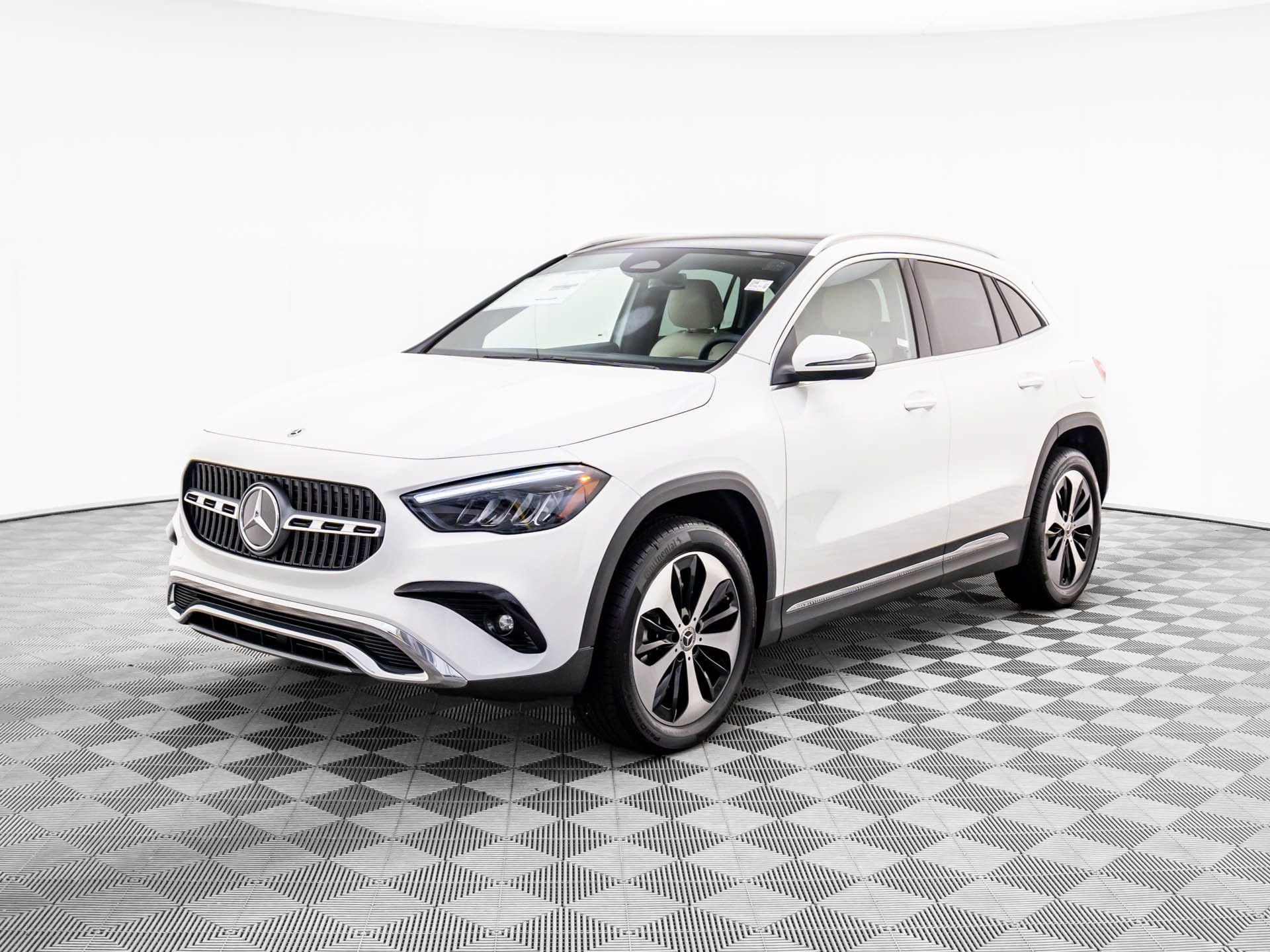 Certified Used 2026 White Mercedes-Benz GLA 250 image 1