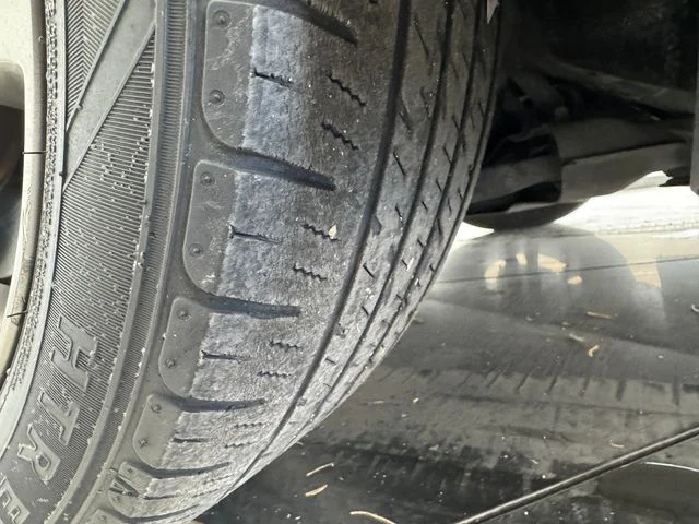 Used 2017 Shale Gray Metallic Hyundai SE image 12