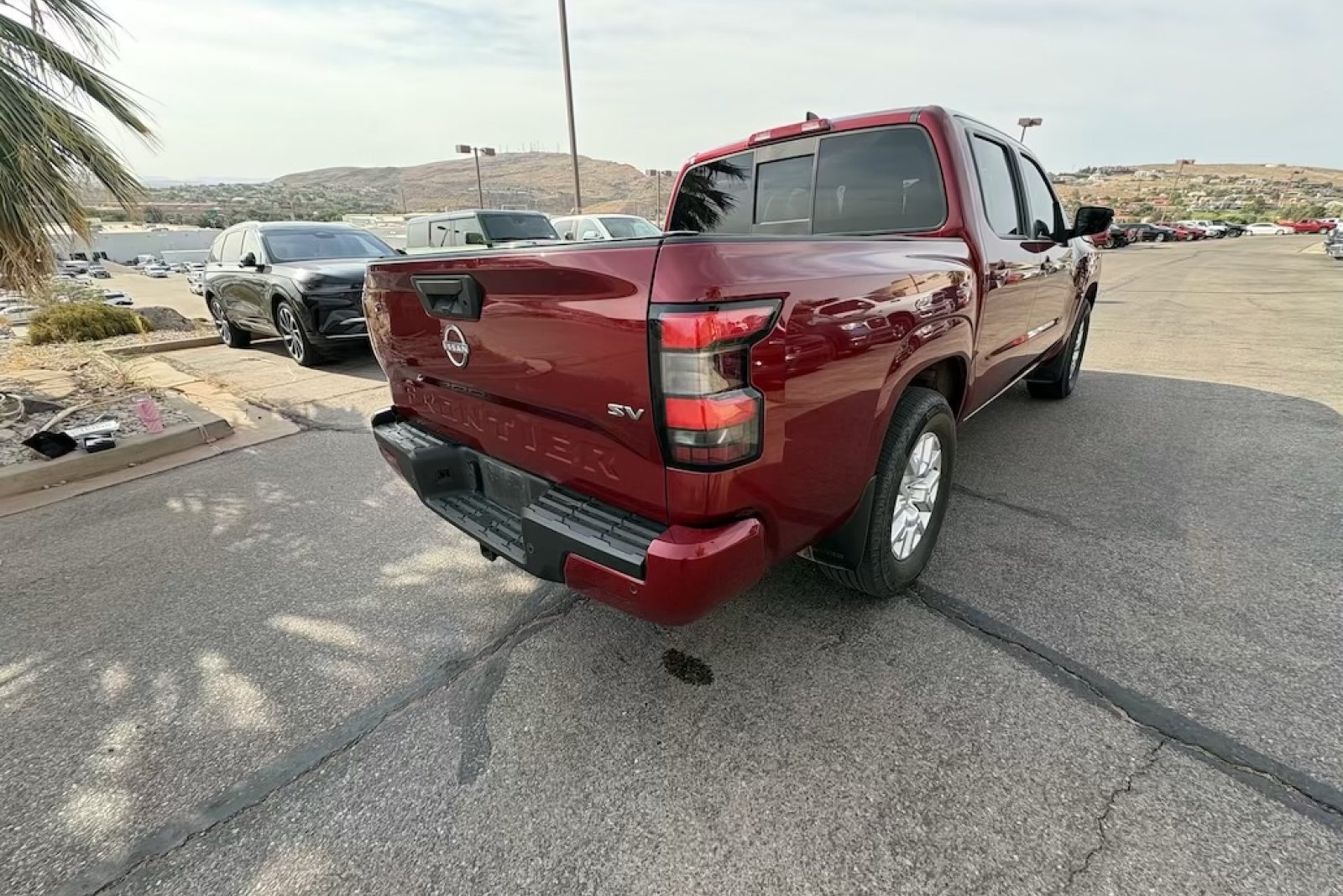2022 Nissan Frontier SV - Photo 6