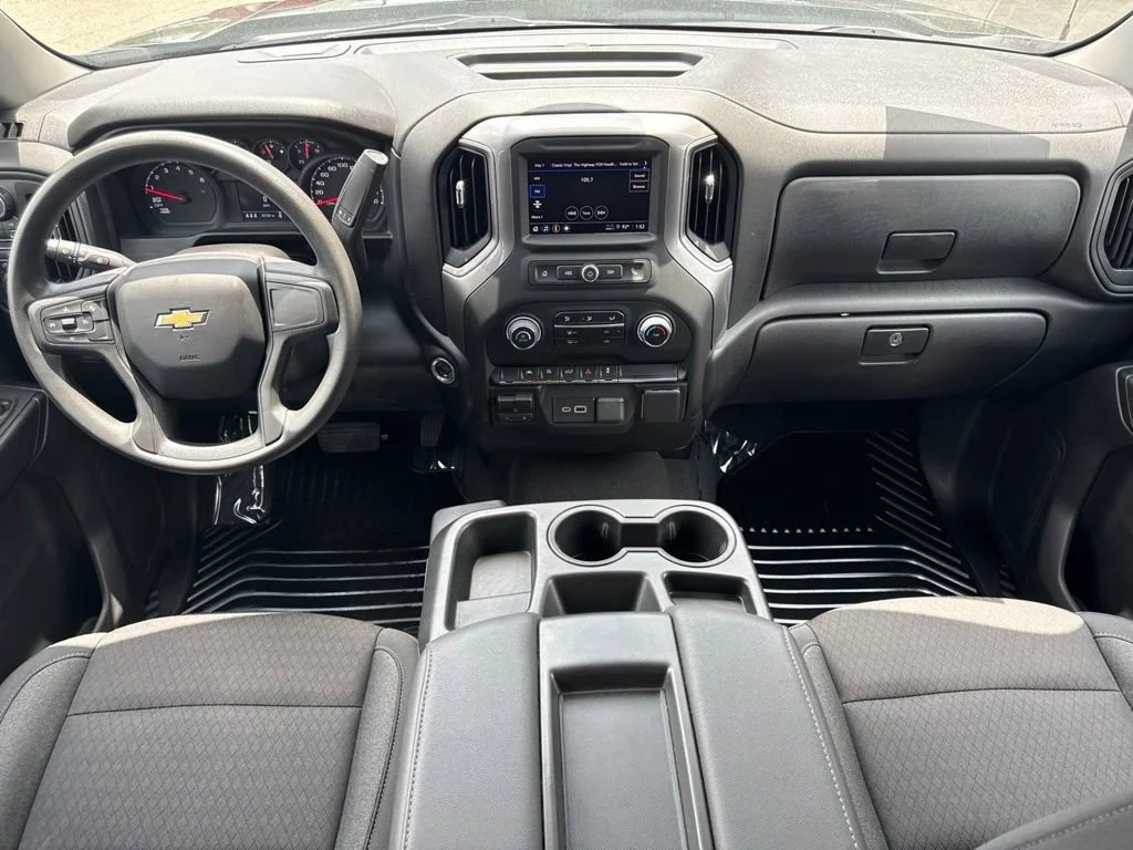 Used 2024 Black Chevrolet Custom image 13
