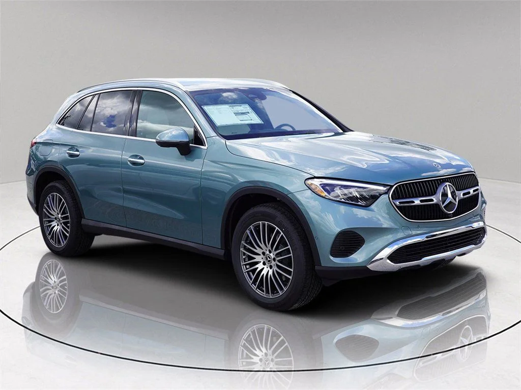 2026 Mercedes-Benz GLC