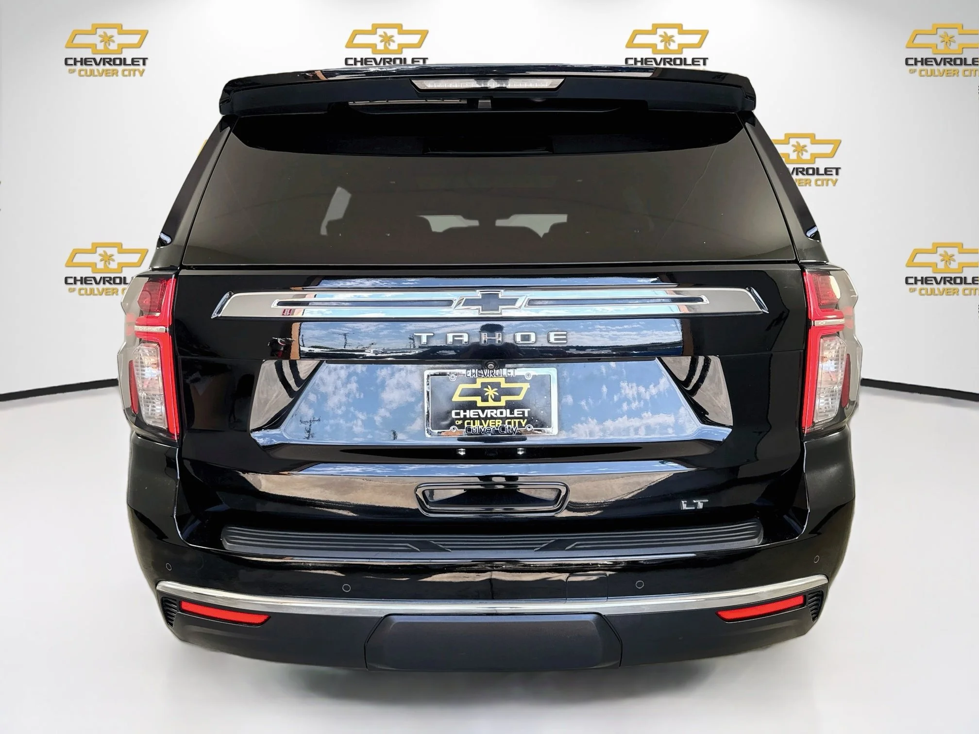 Used 2022 BLACK Chevrolet LT image 7