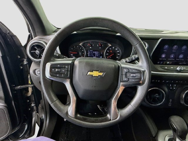 Used 2021 Black Chevrolet LT image 9
