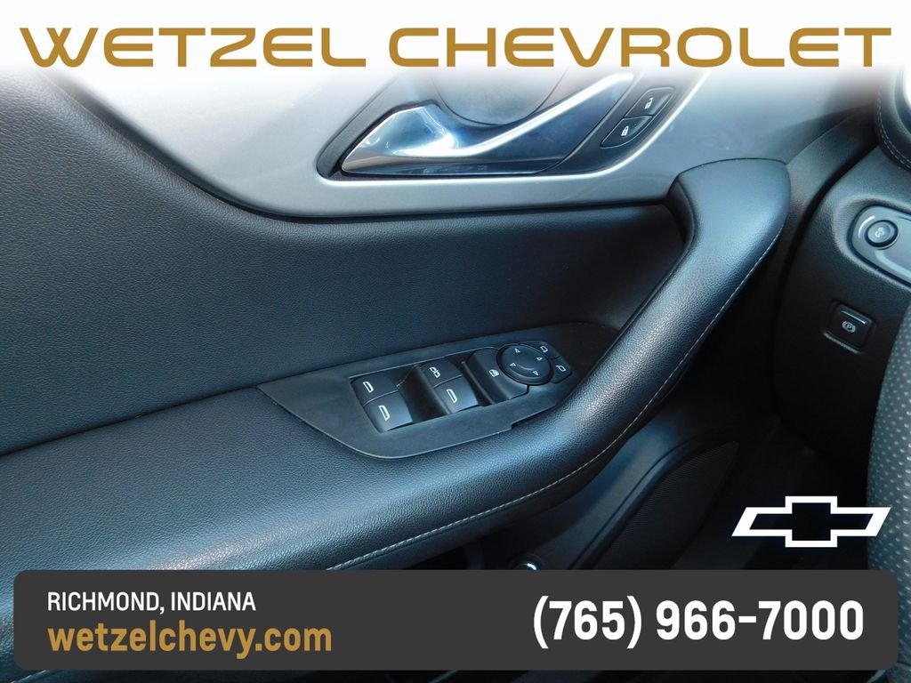 Used 2021 Gray Chevrolet LT image 27