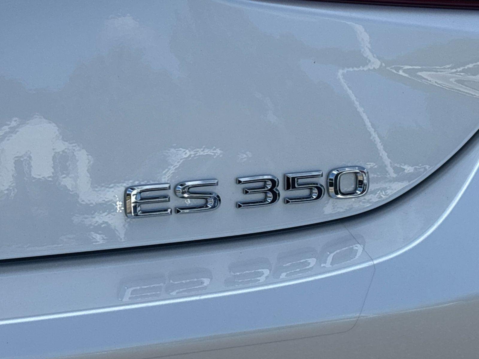 Used 2024 Eminent White Pearl Lexus ES 350 image 11