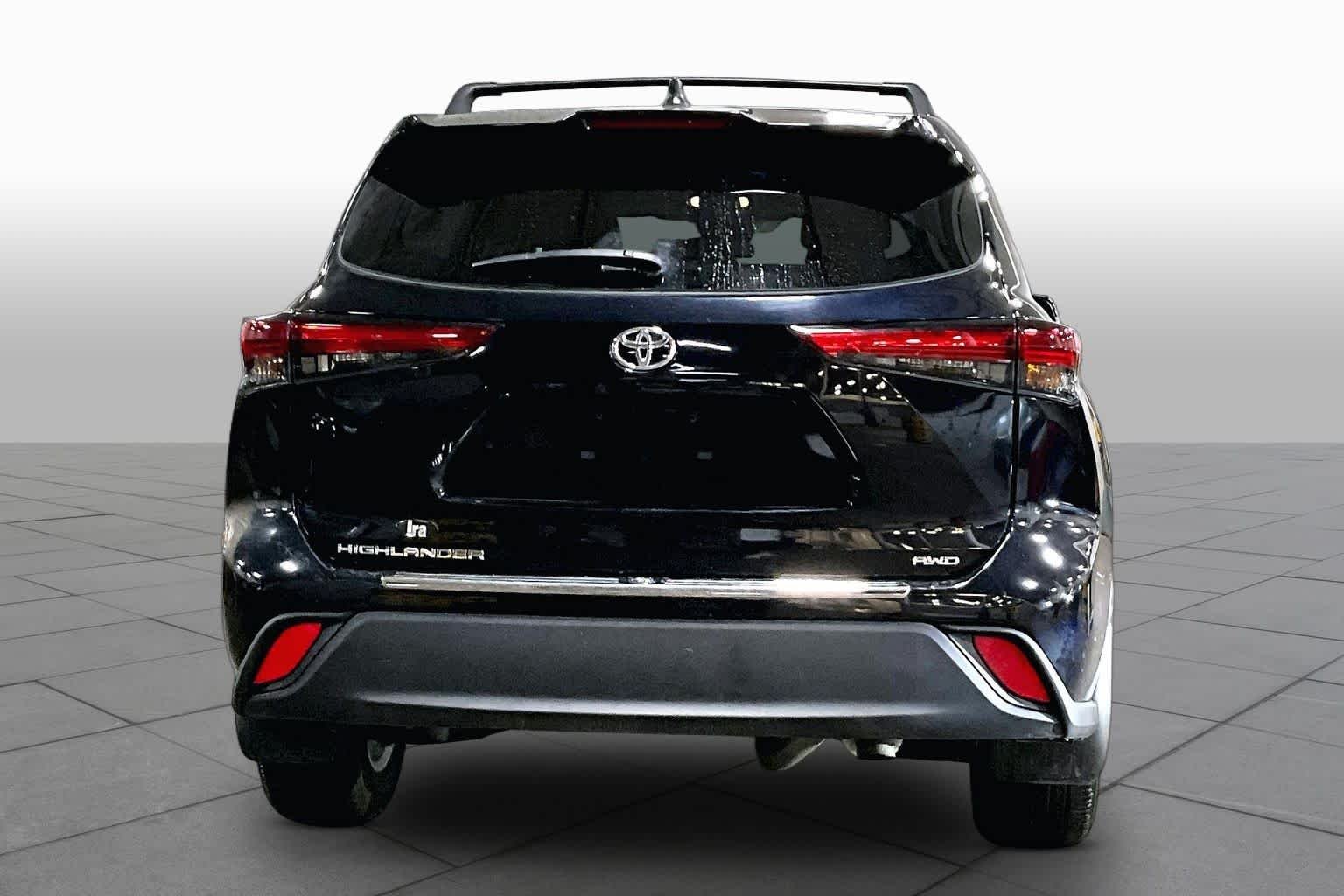 Used 2023 Midnight Black Metallic Toyota L image 5