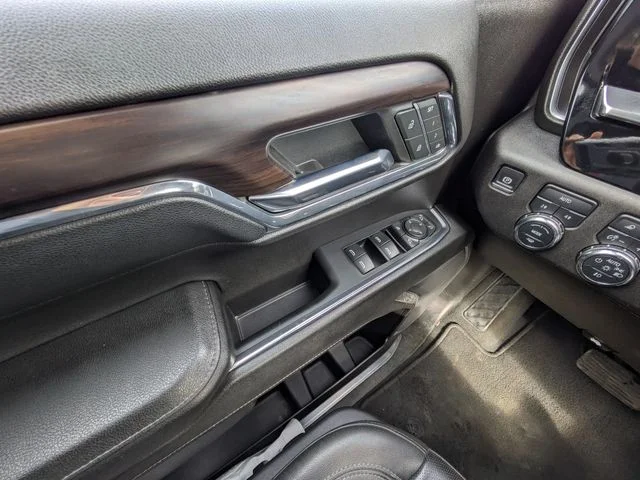 Used 2024 Silver GMC SLT image 24