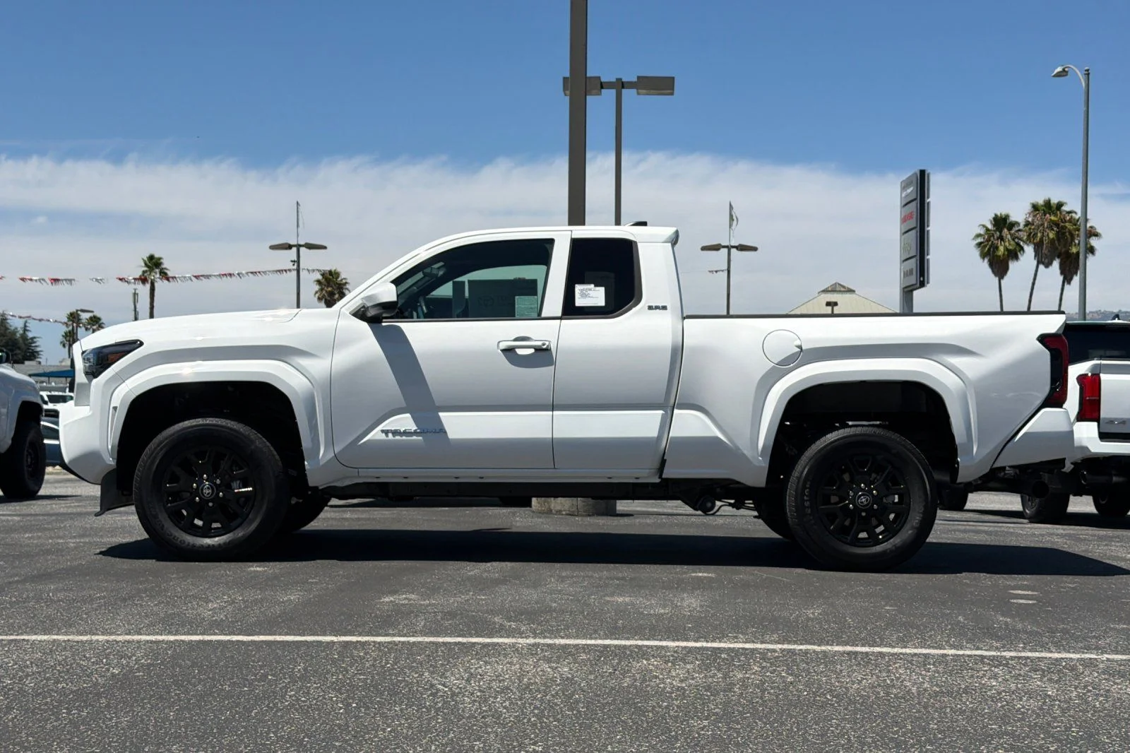New 2026 Ice Cap Toyota SR5 image 7