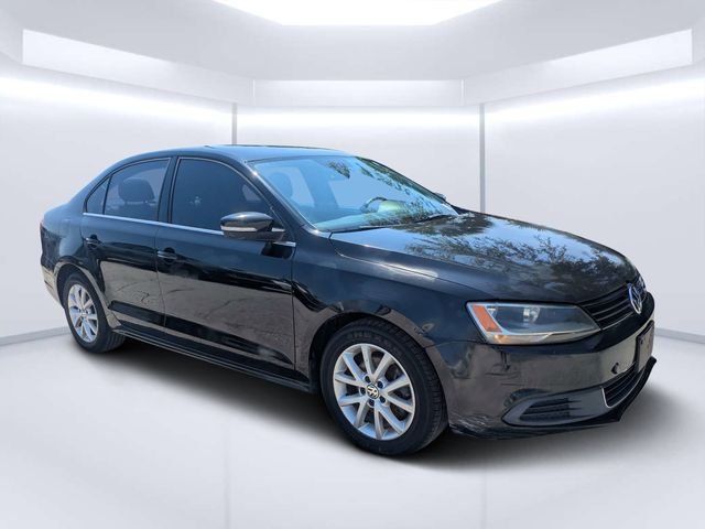 Used 2014 Black Volkswagen 1.8T SE image 1