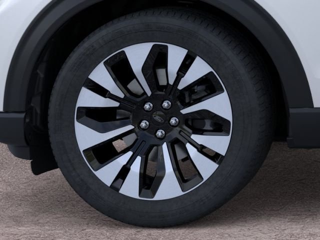 New 2026 White Ford Platinum image 19