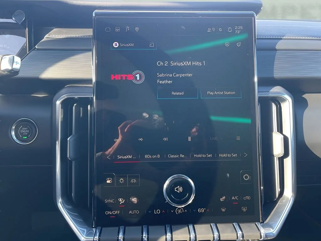 New 2026 Sterling Metallic GMC Elevation image 23
