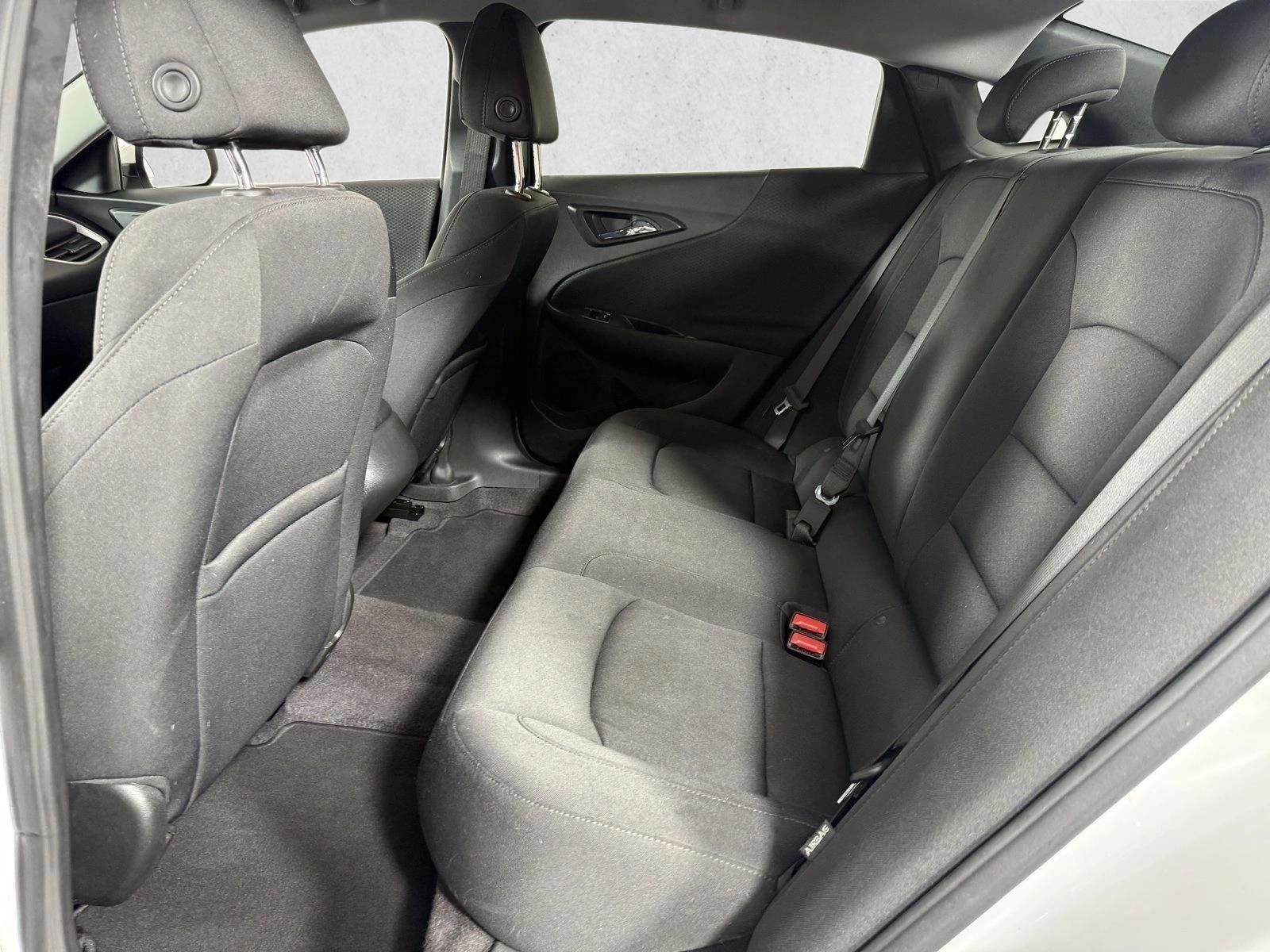 Used 2021 Summit White Chevrolet RS image 23