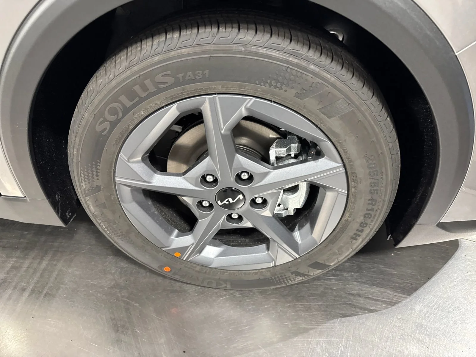 Certified Used 2026 Steel Gray Kia LXS image 14