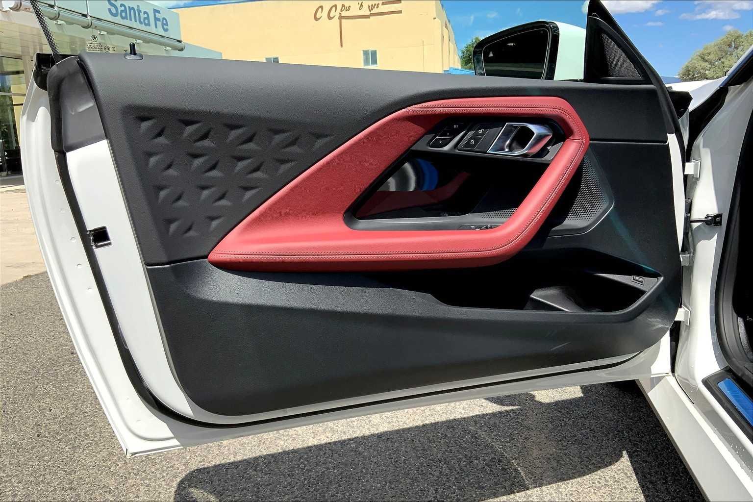 2025 BMW 2 Series 230i - Photo 10