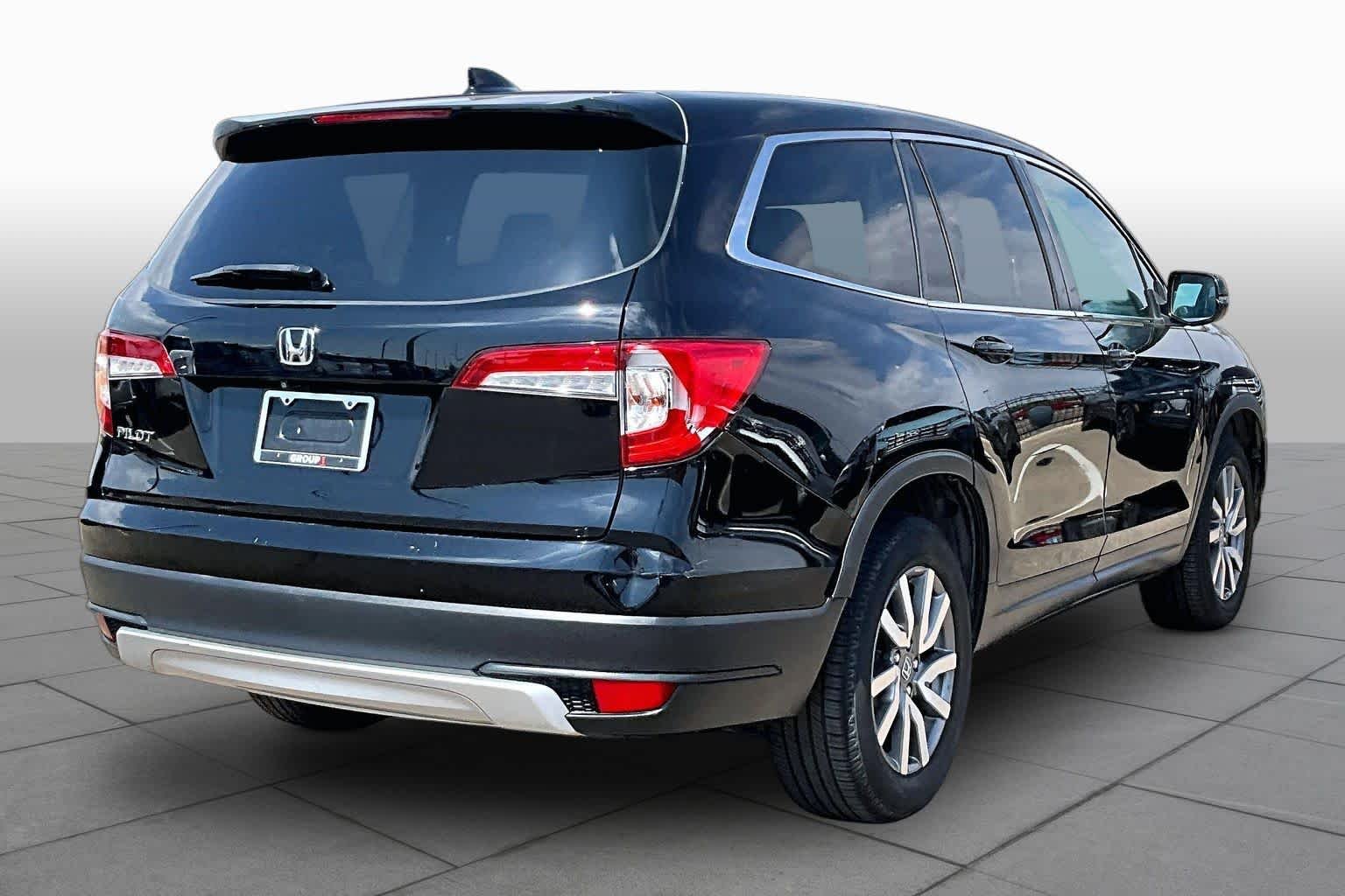 Used 2021 Crystal Black Pearl Honda EX-L image 13