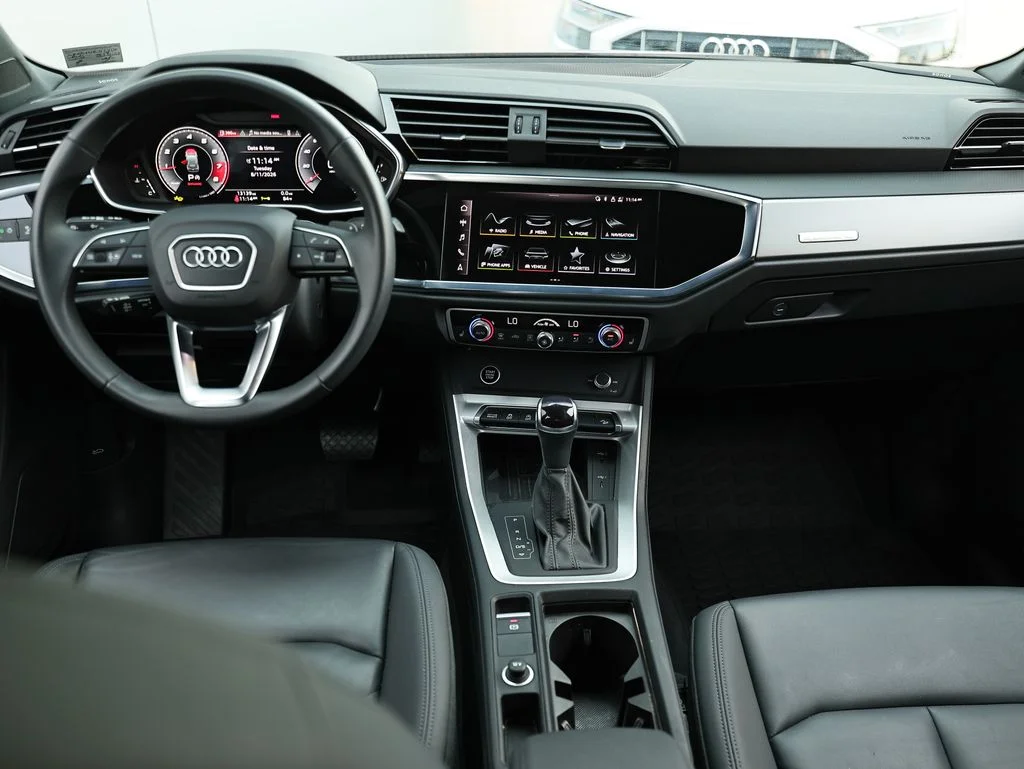 Used 2024 Gray Audi Premium Plus image 27