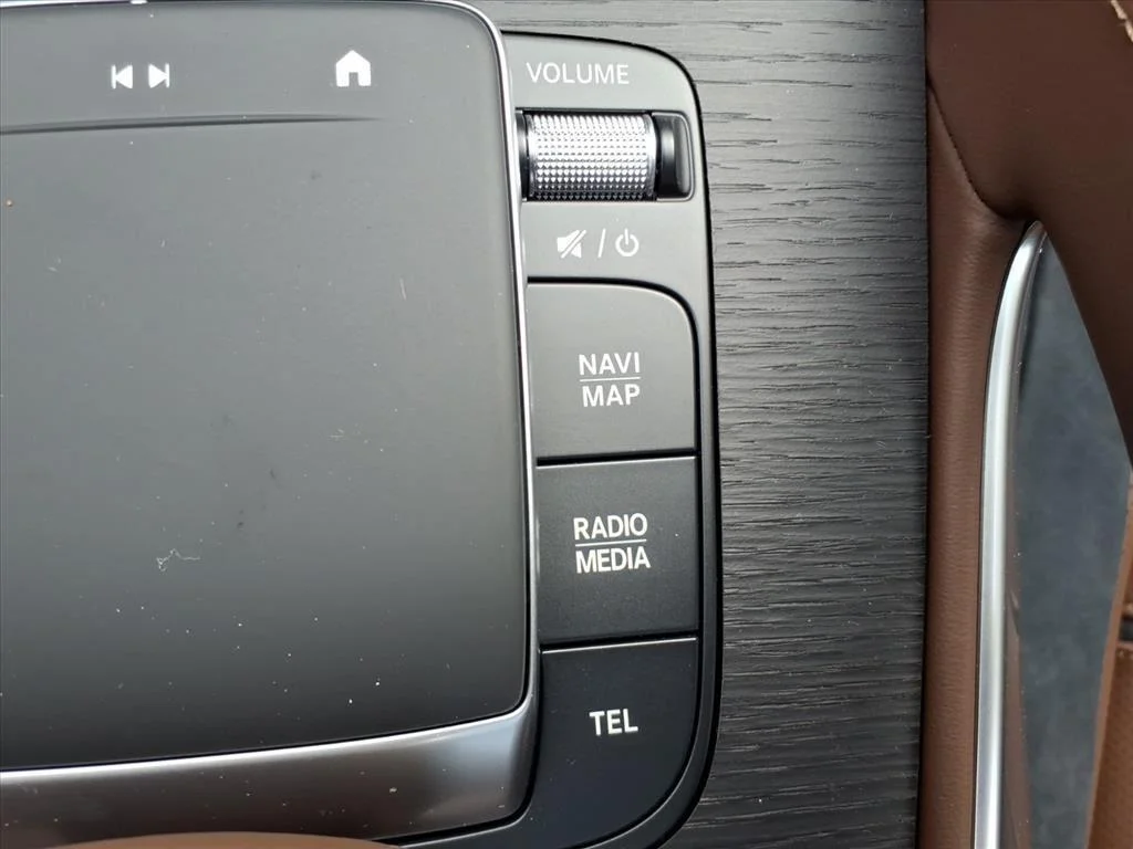 New 2026 BLACK Mercedes-Benz AMG® GLE 53 image 22