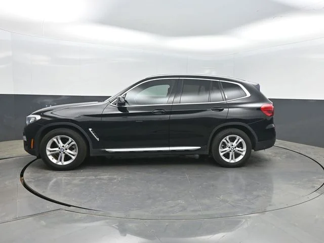 Used 2019 Black BMW sDrive30i image 2