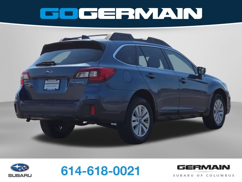 Used 2018 Blue Subaru 2.5i Premium image 8
