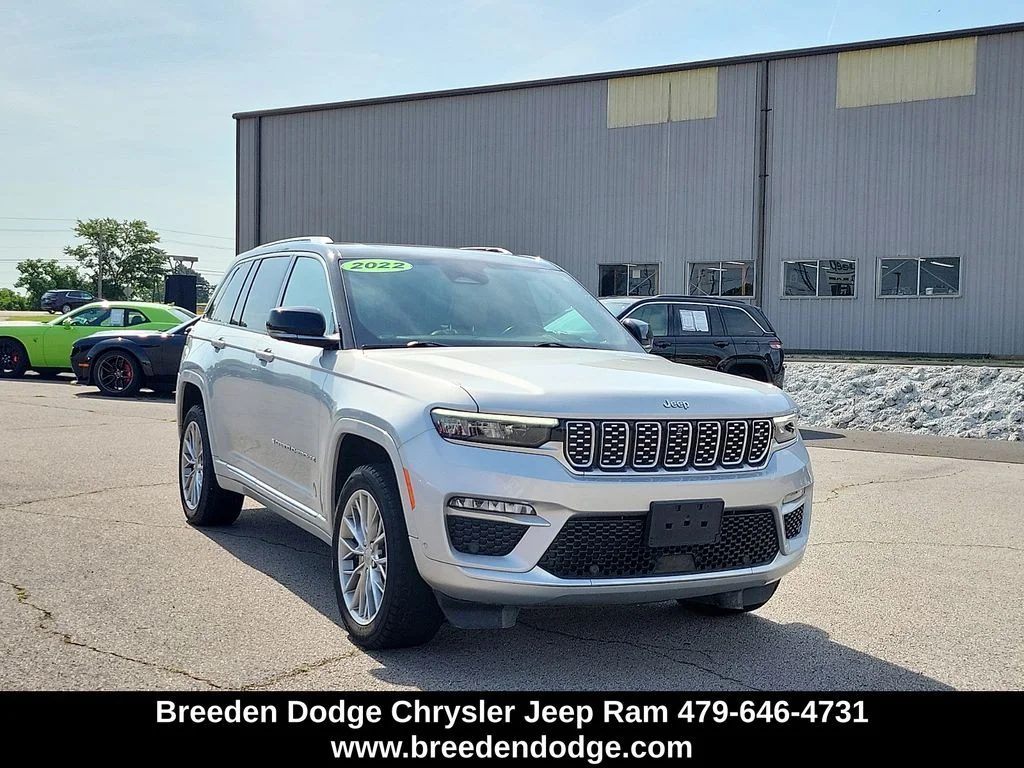2022 Jeep Grand Cherokee Summit 4x4's photo
