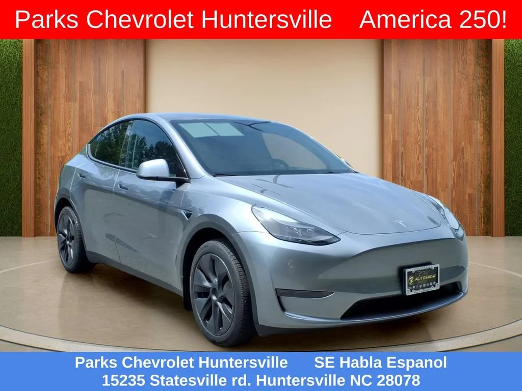 2024 Tesla Model Y Long Range Dual Motor All-Wheel Drive's photo