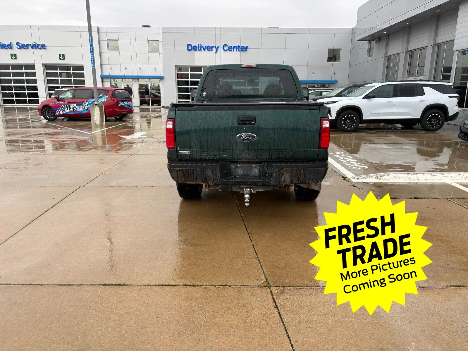 Used 2010  Ford XL image 9