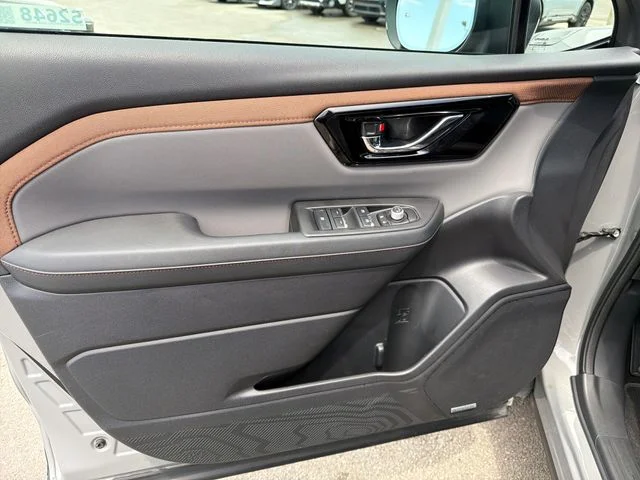 Used 2026 Beige Subaru Sport image 17