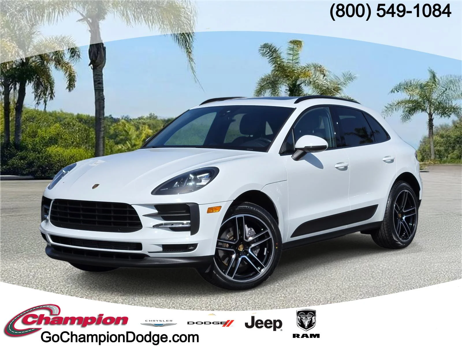 2021 Porsche Macan -'s photo